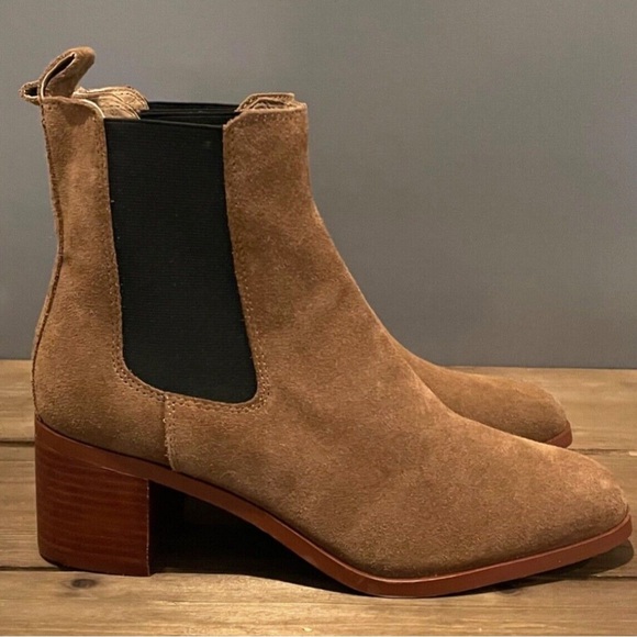 Steve Madden Brown Suede Ankle Booties size 9.5 - Picture 2 of 10